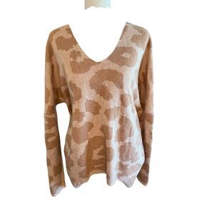 La Miel brown leopard animal print high low sweater size medium/large